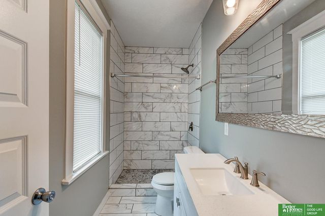 819 S 50th Street, Omaha, NE 68106