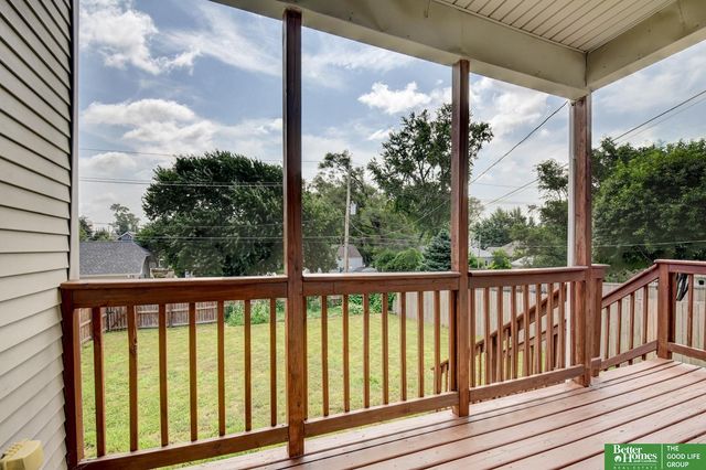 819 S 50th Street, Omaha, NE 68106