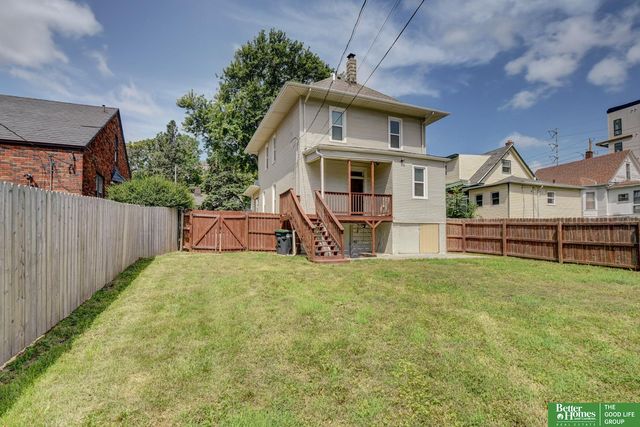 819 S 50th Street, Omaha, NE 68106