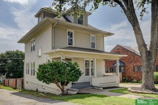 819 S 50th Street, Omaha, NE 68106