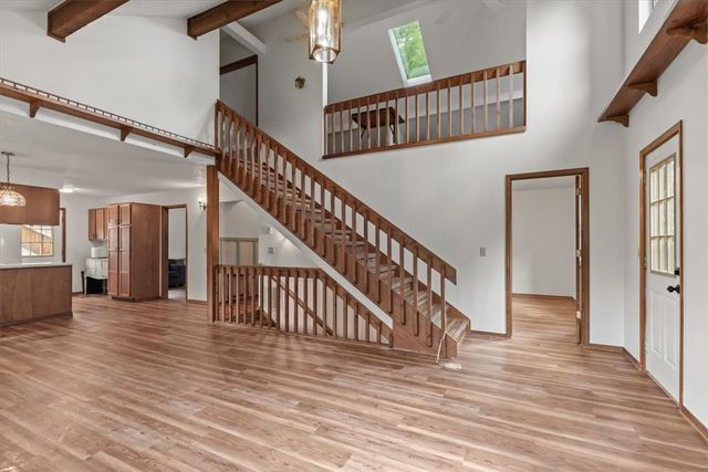 8665 White Oak Drive, Rogers, AR 72756