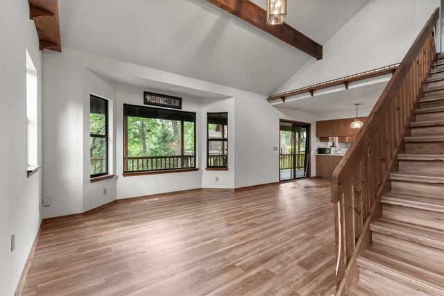 8665 White Oak Drive, Rogers, AR 72756