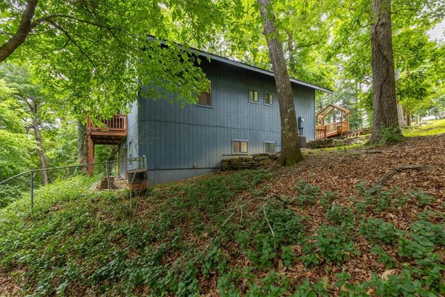 8665 White Oak Drive, Rogers, AR 72756