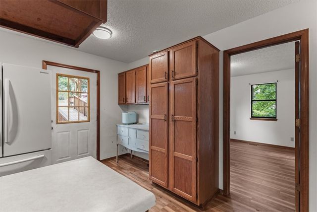 8665 White Oak Drive, Rogers, AR 72756