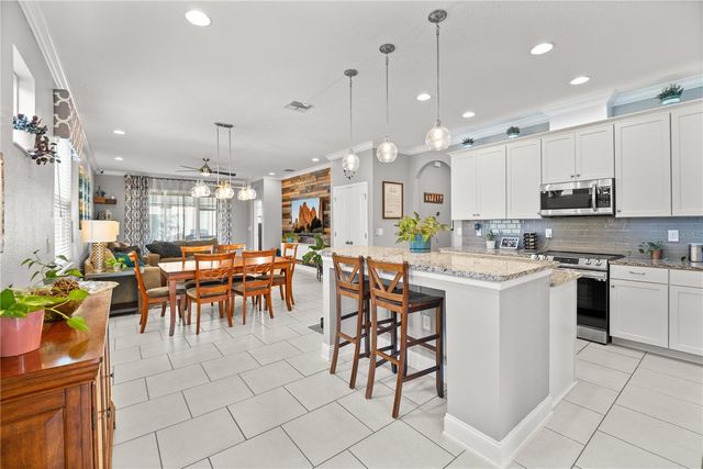 5196 APPENINE LOOP E, St Cloud, FL 34771