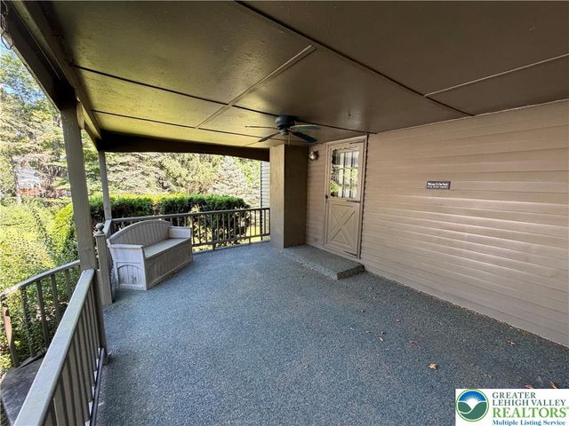 20 Audubon Street, Palmer Twp, PA 18045