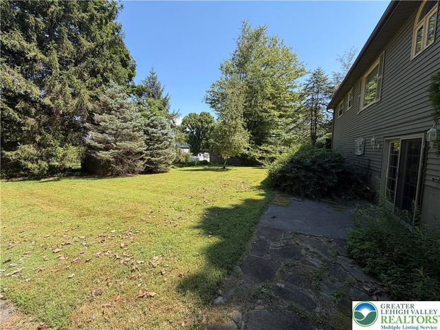 20 Audubon Street, Palmer Twp, PA 18045