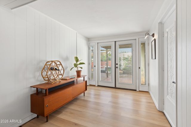 639 E CALAVAR Road, Phoenix, AZ 85022