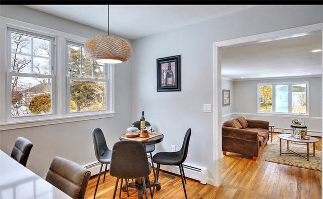 3 Pinetop Road, Barrington, RI 02806