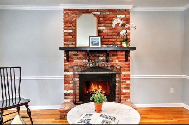 3 Pinetop Road, Barrington, RI 02806