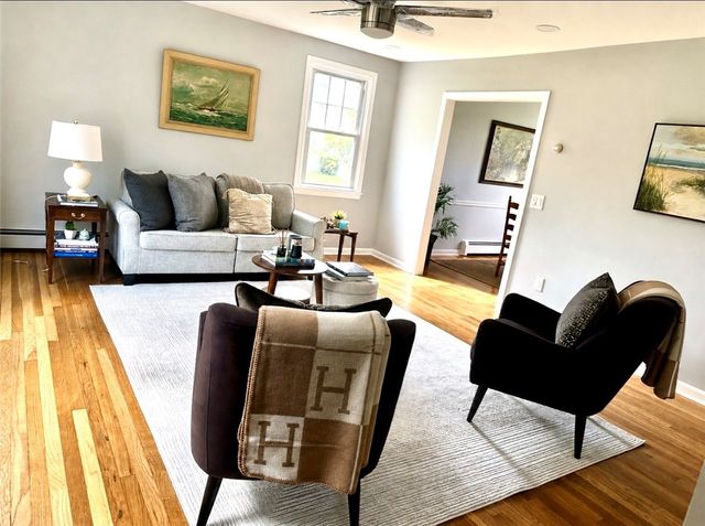 3 Pinetop Road, Barrington, RI 02806