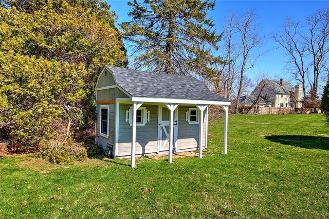 3 Pinetop Road, Barrington, RI 02806