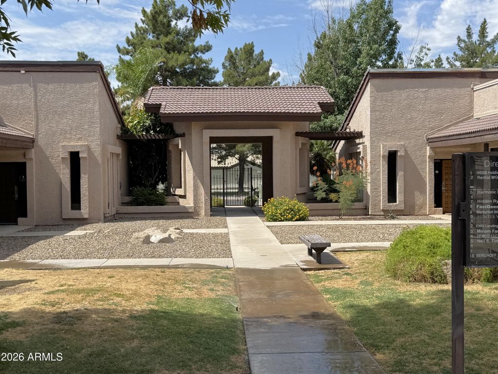 4645 S LAKESHORE Drive 13, Tempe, AZ 85282 — photo 3