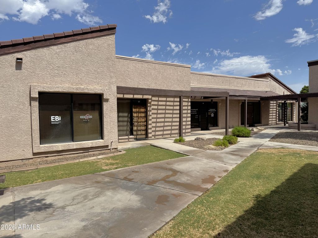 4645 S LAKESHORE Drive 13, Tempe, AZ 85282 — photo 4