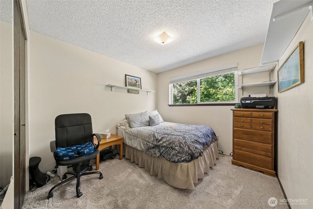 4201 7th Street SW, Puyallup, WA 98373