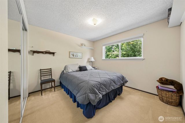 4201 7th Street SW, Puyallup, WA 98373
