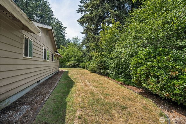 4201 7th Street SW, Puyallup, WA 98373
