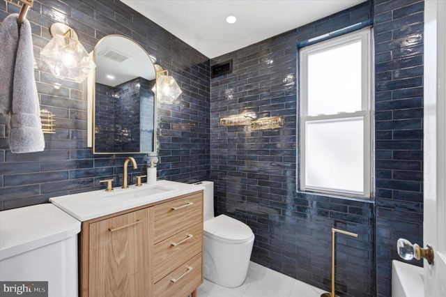 213 UPLAND RD, Merion Station, PA 19066