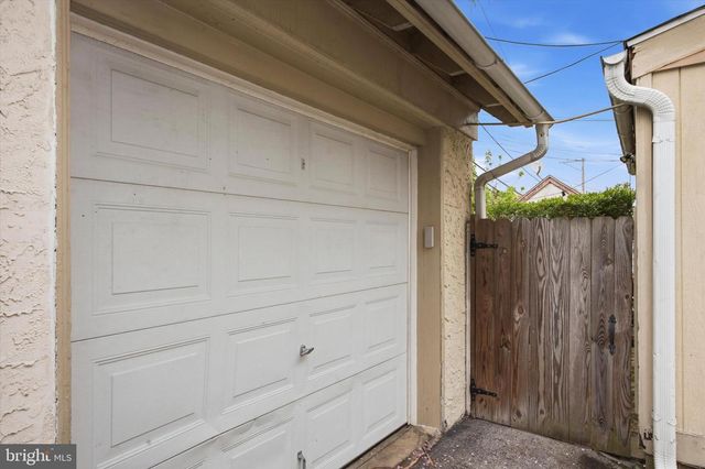 213 UPLAND RD, Merion Station, PA 19066