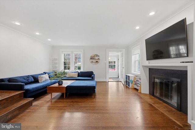 213 UPLAND RD, Merion Station, PA 19066