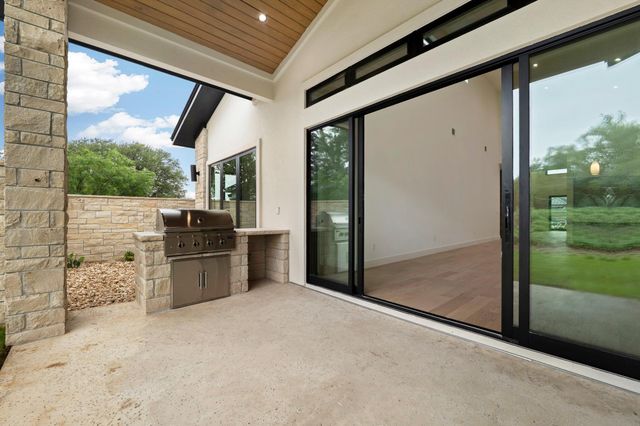 119 Azalea LOOP, Horseshoe Bay, TX 78657