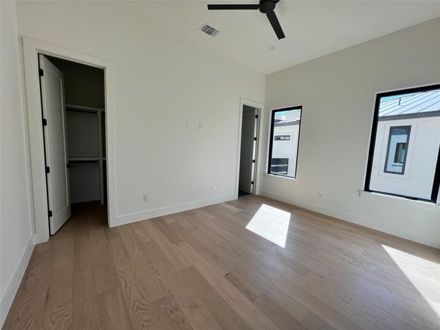 119 Azalea LOOP, Horseshoe Bay, TX 78657