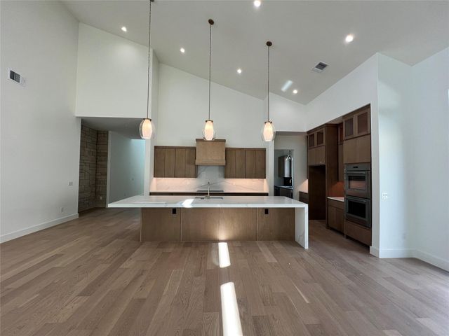 119 Azalea LOOP, Horseshoe Bay, TX 78657