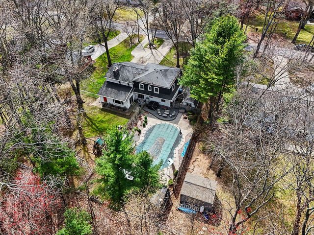 1378 N Lendale Street, Pere Marquette Twp, MI 49431