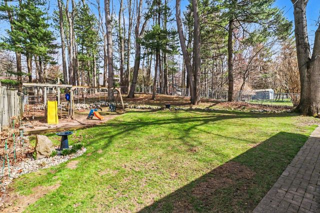 1378 N Lendale Street, Pere Marquette Twp, MI 49431