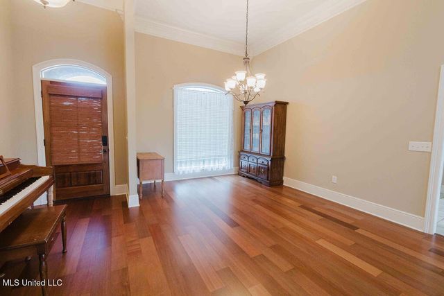 252 Clubview Circle, Pearl, MS 39208