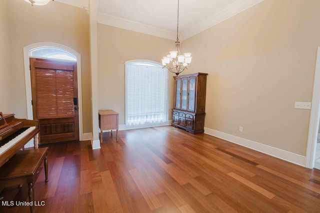 252 Clubview Circle, Pearl, MS 39208