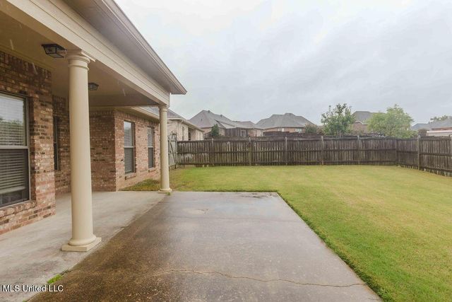 252 Clubview Circle, Pearl, MS 39208