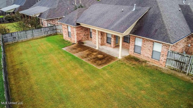 252 Clubview Circle, Pearl, MS 39208