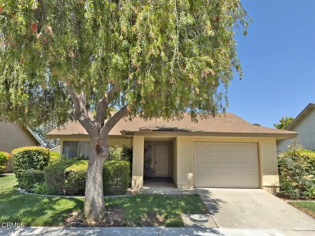 24121 Village 24, Camarillo, CA 93012