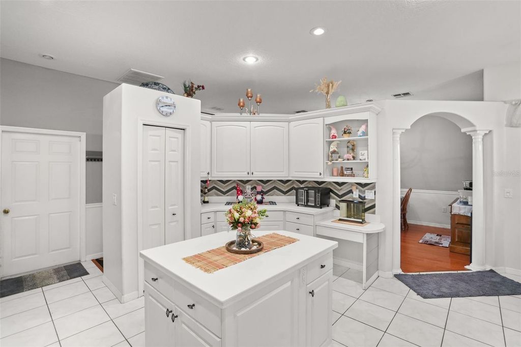 Image 11 of property listing at 2117 LARKSPUR COURT, Trinity, FL 34655