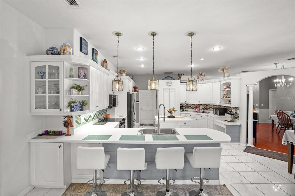 Image 8 of property listing at 2117 LARKSPUR COURT, Trinity, FL 34655