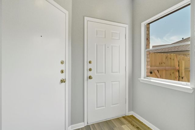 516 Gregory CT, Round Rock, TX 78664