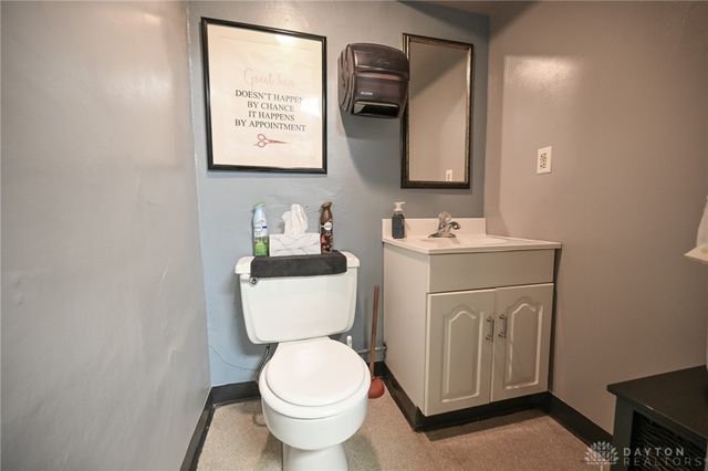 2201 Woodside Avenue, Springfield, OH 45503