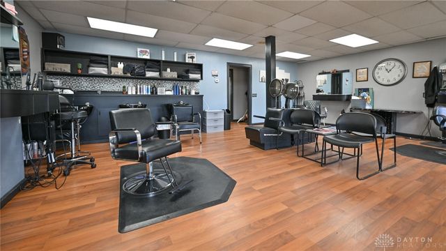 2201 Woodside Avenue, Springfield, OH 45503