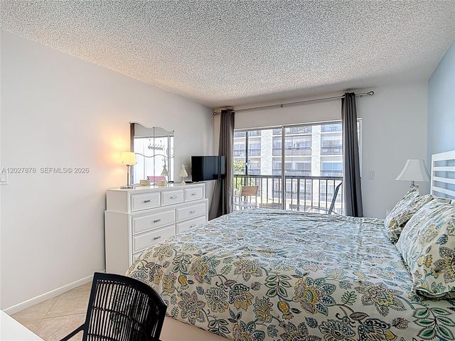 201 178th Dr 315, Sunny Isles Beach, FL 33160