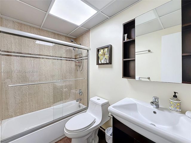 201 178th Dr 315, Sunny Isles Beach, FL 33160