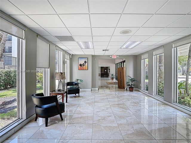 201 178th Dr 315, Sunny Isles Beach, FL 33160