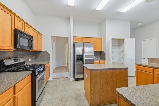 1318 Auburn View Lane, Fresno, TX 77545