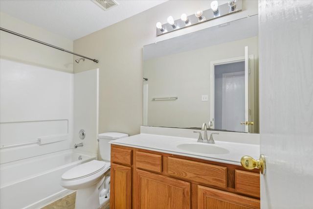 1318 Auburn View Lane, Fresno, TX 77545