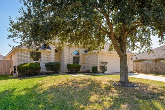 1318 Auburn View Lane, Fresno, TX 77545