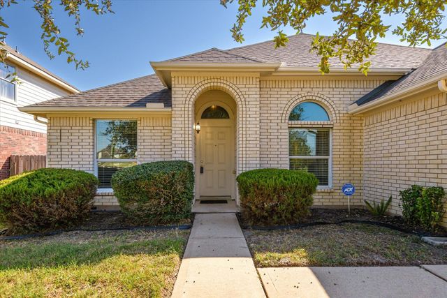 1318 Auburn View Lane, Fresno, TX 77545