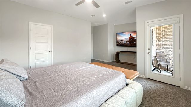 8277 Huron Peak Drive, Frisco, TX 75034