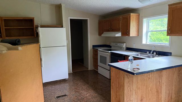 511 Tom Hackley Road, Danville, KY 40422