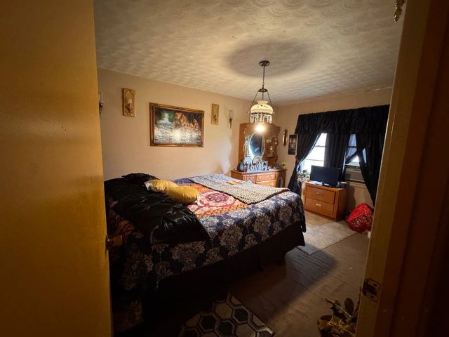 129 Palm Drive, Marlin, TX 76661