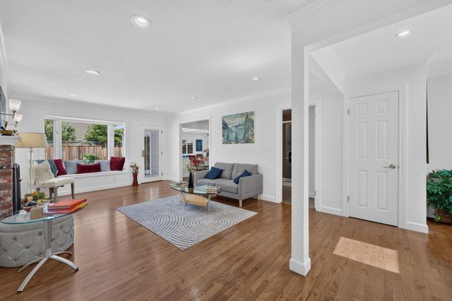 366 Manchester Avenue, Campbell, CA 95008